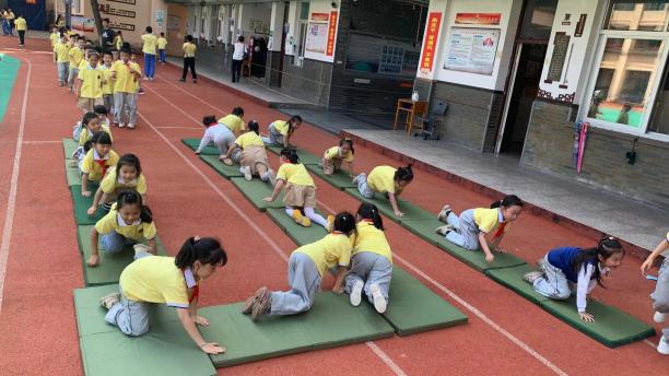 09327421987ca7357d77e3e4f3c42aa